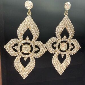 Elegant Gold Crystal Drop Earrings